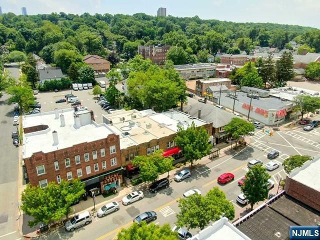 333-335 Broad Avenue, Leonia, NJ 07605