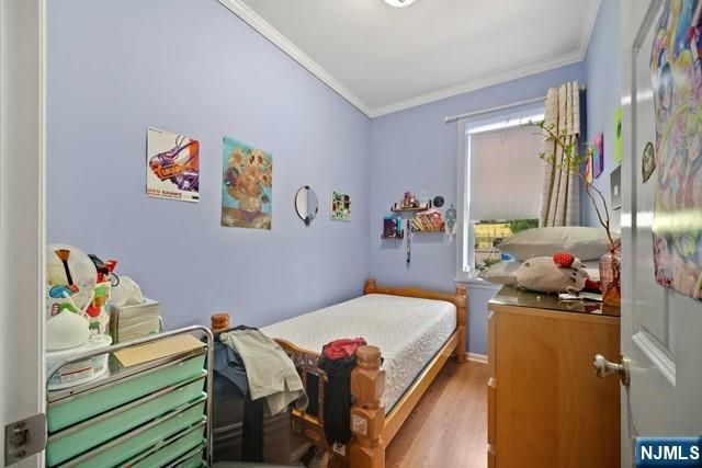 333-335 Broad Avenue, Leonia, NJ 07605