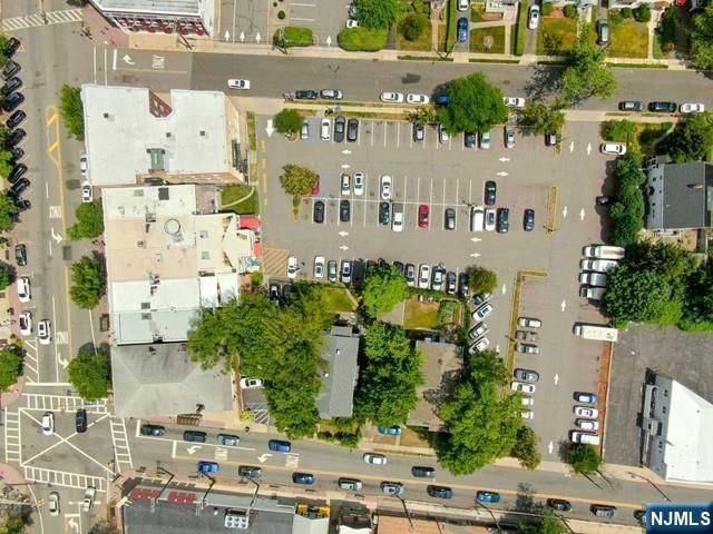 333-335 Broad Avenue, Leonia, NJ 07605