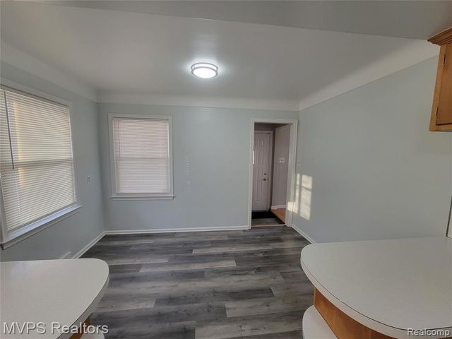 18508 Holland Avenue, Eastpointe, MI 48021