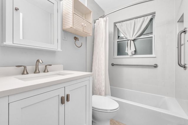 7313 Oakmont Drive, Lake Worth, FL 33467