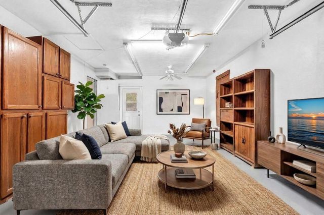 7313 Oakmont Drive, Lake Worth, FL 33467