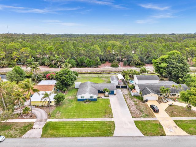 7313 Oakmont Drive, Lake Worth, FL 33467