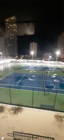 16909 N Bay Rd 914, Sunny Isles Beach, FL 33160
