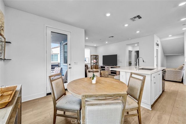 302 Fawn Street, Rancho Mission Viejo, CA 92694