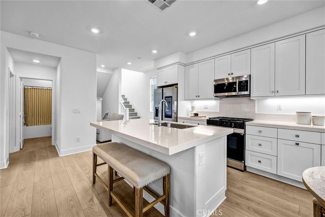 302 Fawn Street, Rancho Mission Viejo, CA 92694