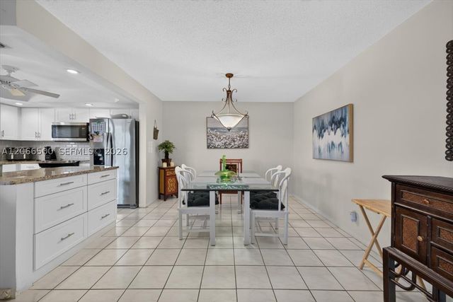 180 NE 12th Ave 11D, Hallandale Beach, FL 33009