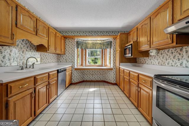 4103 Hadley Ferry Road, Cairo, GA 39828