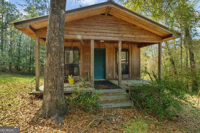 4103 Hadley Ferry Road, Cairo, GA 39828