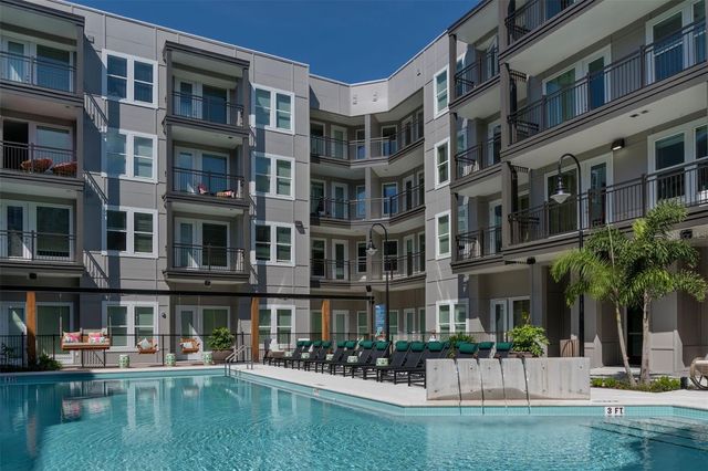 820-1 MAIN LANE, Orlando, FL 32801