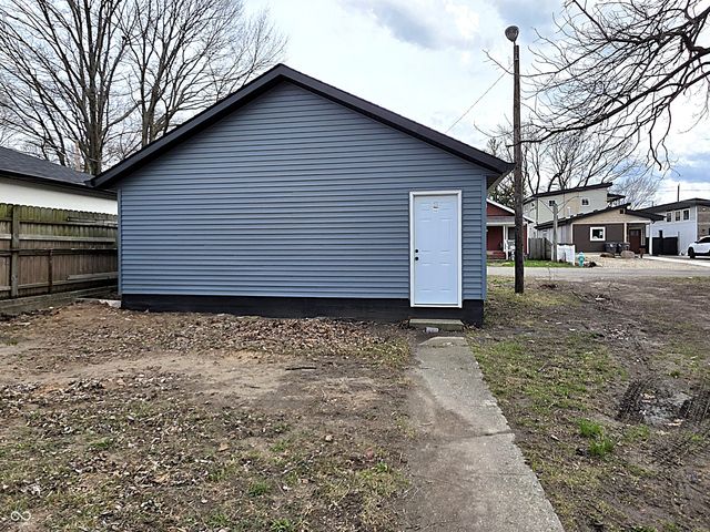 1131 E Gimber Street, Indianapolis, IN 46203