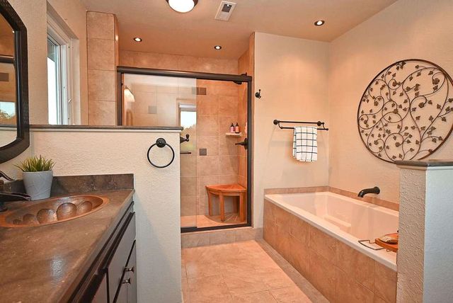 5474 5474 Troost Ct, Castro Valley, CA 94552