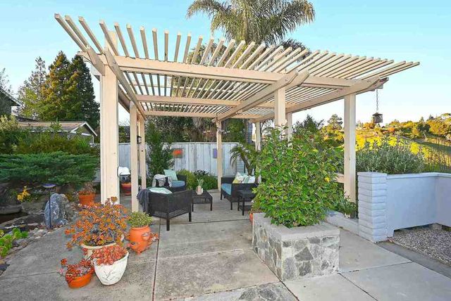 5474 5474 Troost Ct, Castro Valley, CA 94552