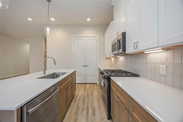 6112 De Campo Street, Houston, TX 77091