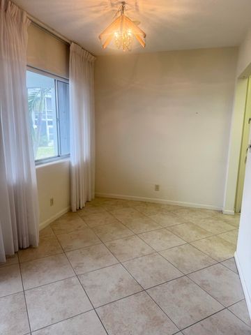 2381 Sunset Avenue 117, Lake Worth Beach, FL 33461