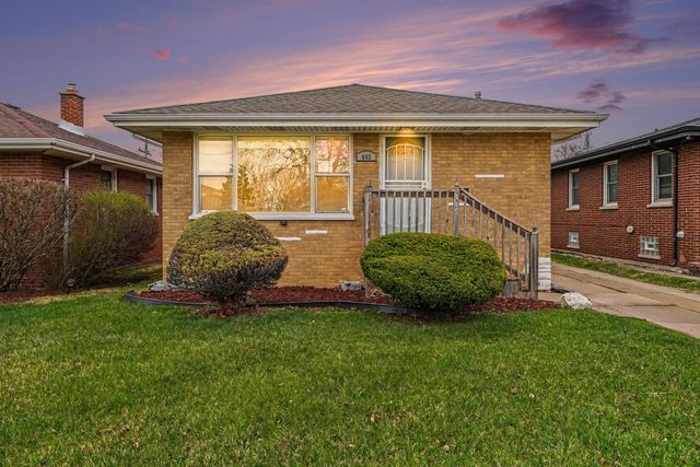 445 Luella Avenue, Calumet City, IL 60409