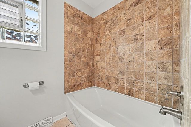 445 Luella Avenue, Calumet City, IL 60409