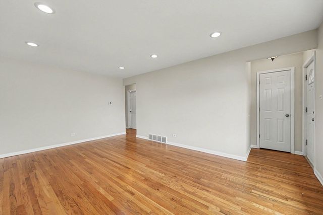 445 Luella Avenue, Calumet City, IL 60409