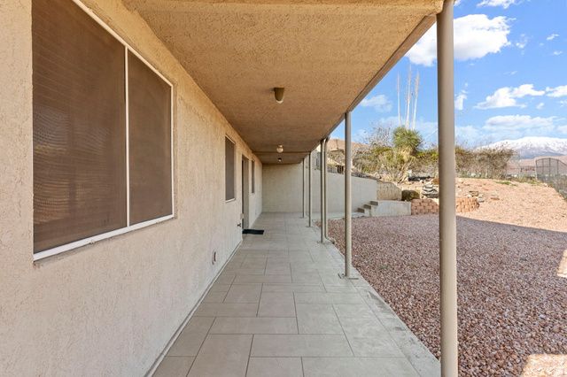 482 N QUAIL RIDGE DR, Washington, UT 84780