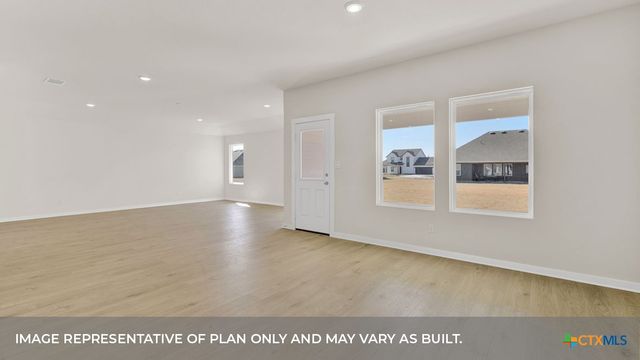 193 ZANE SADDLE Road, Lockhart, TX 78644