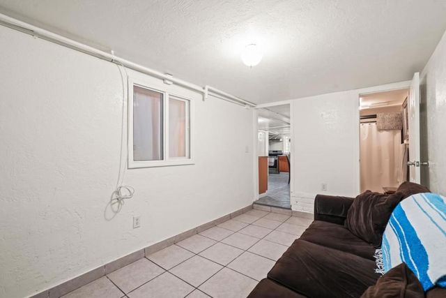 2619 Folsom Street, San Francisco, CA 94110