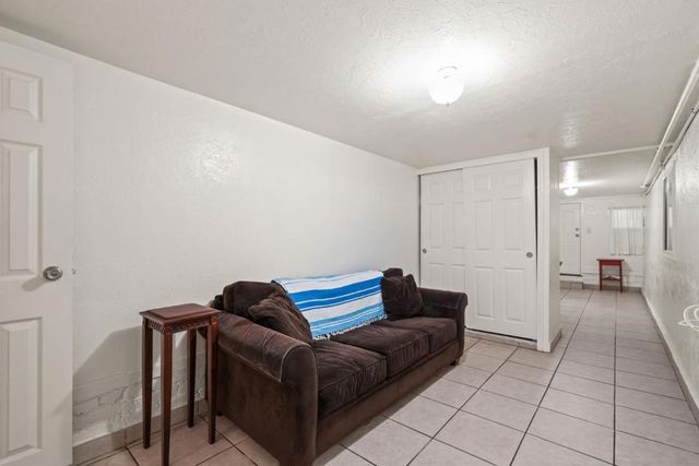2619 Folsom Street, San Francisco, CA 94110