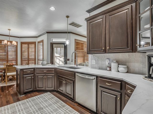 10040 Millspaugh Way, Yukon, OK 73099