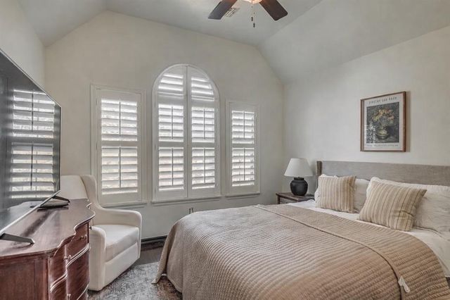 10040 Millspaugh Way, Yukon, OK 73099