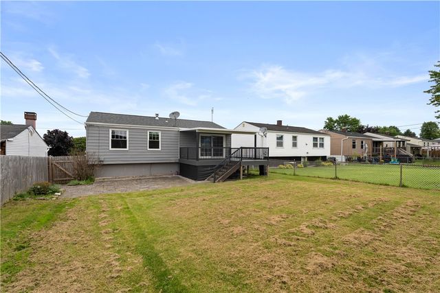 47 West Toulon Drive, Cheektowaga, NY 14227