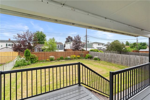 47 West Toulon Drive, Cheektowaga, NY 14227