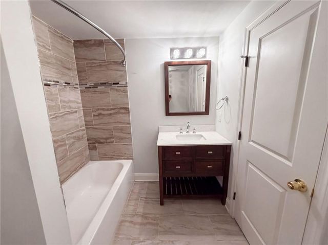1093 Hidden Spirit Trail, Lawrenceville, GA 30045