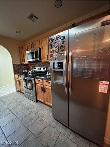 2481 East Falcon Street, Pahrump, NV 89048