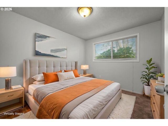 6720 LARSON Ave, West Linn, OR 97068