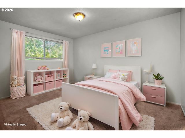 6720 LARSON Ave, West Linn, OR 97068