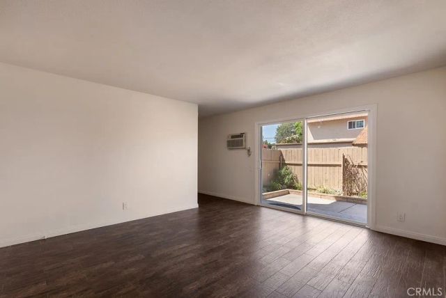10525 Royal Oak, Stanton, CA 90680