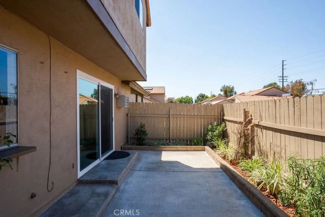10525 Royal Oak, Stanton, CA 90680