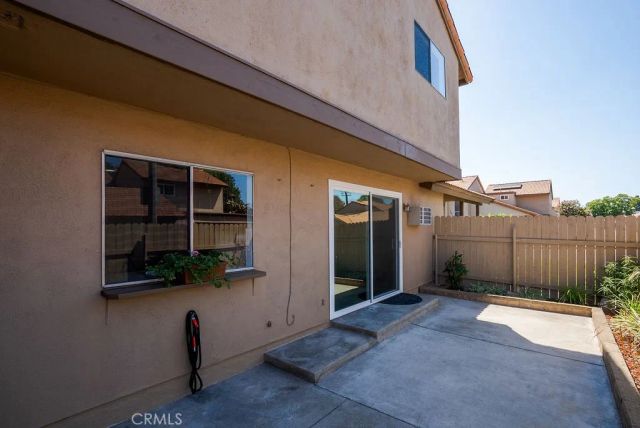 10525 Royal Oak, Stanton, CA 90680