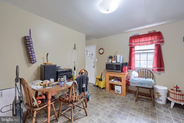 202 ELIZABETH DR, Lancaster, PA 17601