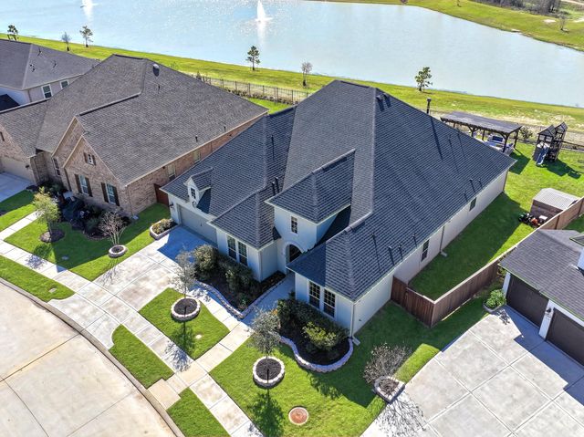 2111 Myrtle Manor Lane, Katy, TX 77493