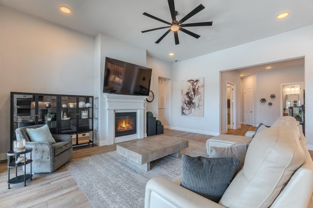 2111 Myrtle Manor Lane, Katy, TX 77493