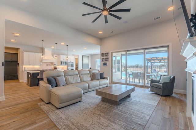 2111 Myrtle Manor Lane, Katy, TX 77493