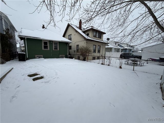 30 Enola Avenue, Tonawanda, NY 14217