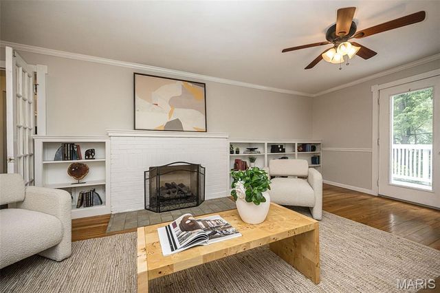 984 N Woodlawn Avenue, Kirkwood, MO 63122