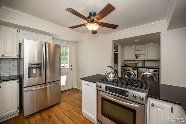 984 N Woodlawn Avenue, Kirkwood, MO 63122