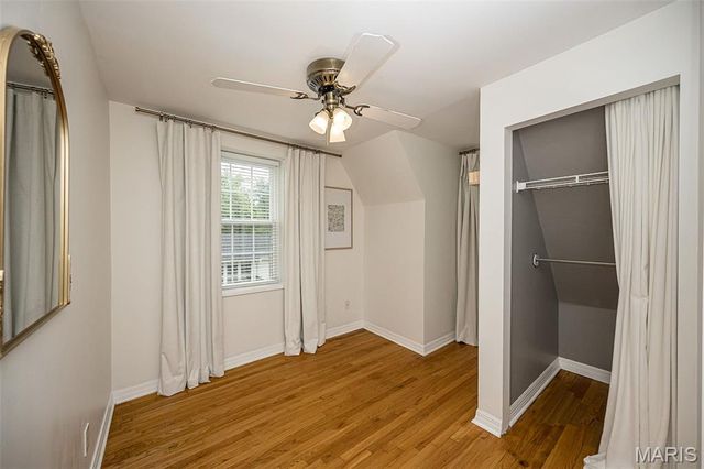 984 N Woodlawn Avenue, Kirkwood, MO 63122