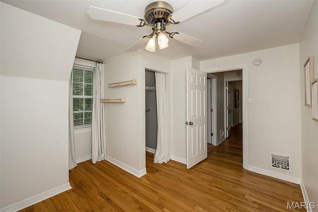 984 N Woodlawn Avenue, Kirkwood, MO 63122