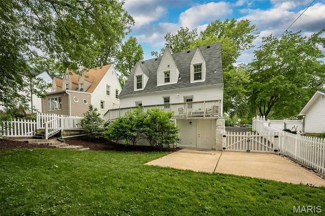 984 N Woodlawn Avenue, Kirkwood, MO 63122
