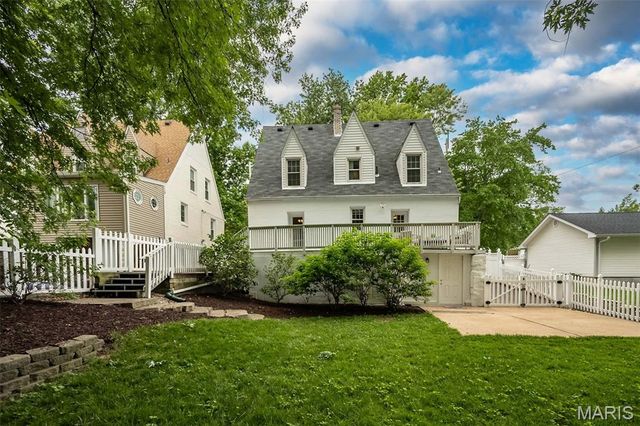 984 N Woodlawn Avenue, Kirkwood, MO 63122