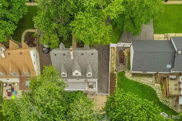 984 N Woodlawn Avenue, Kirkwood, MO 63122