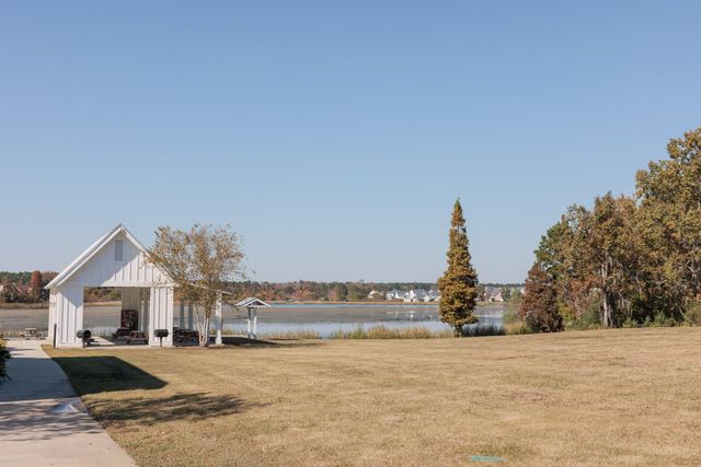 516 Alderly Drive, Moncks Corner, SC 29461